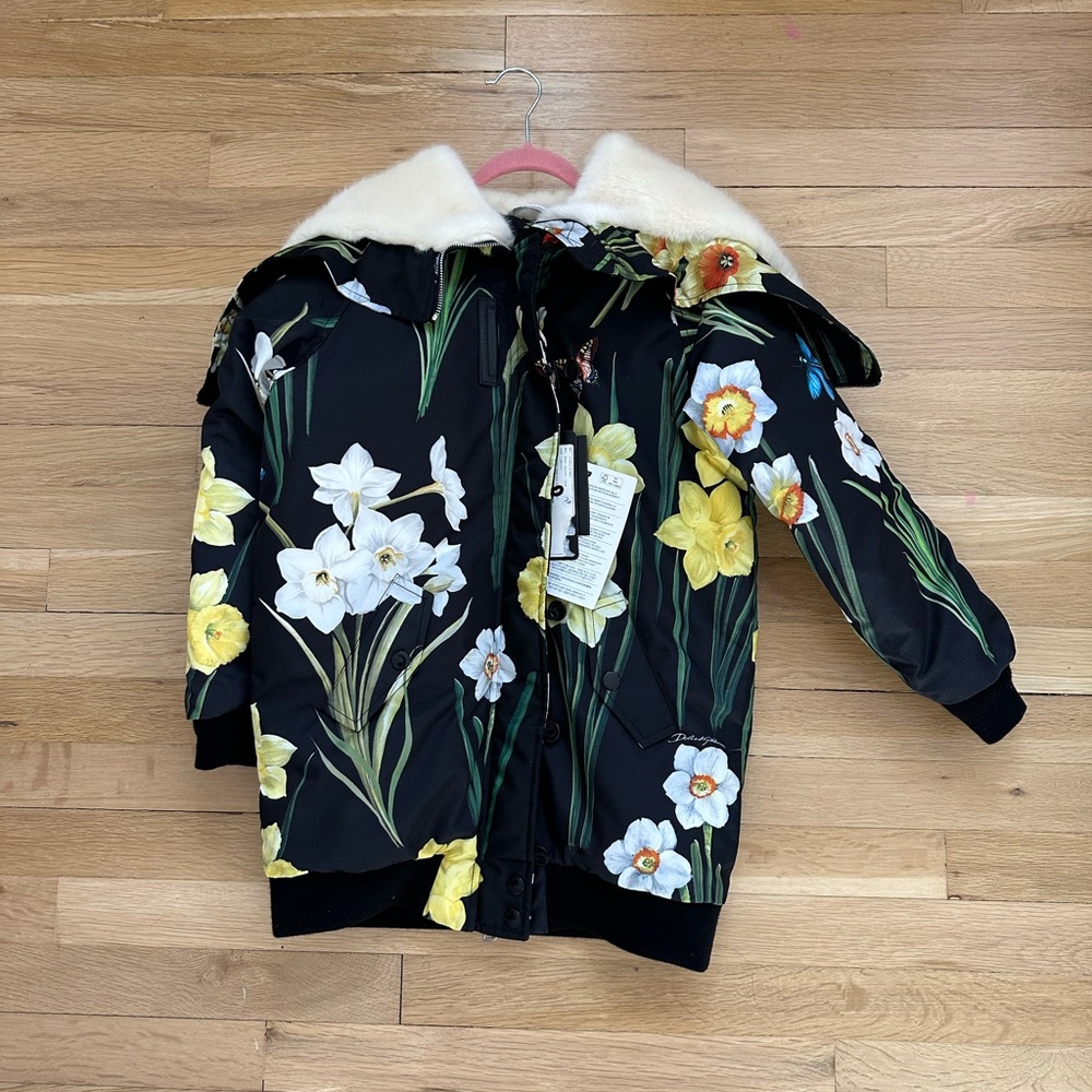 Dolce Gabana girls winter puffer NWT